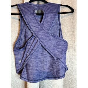 Lululemon Blue Small Twist Cross Back Top Pit To Pit  15" Shoulder To Hem 18"